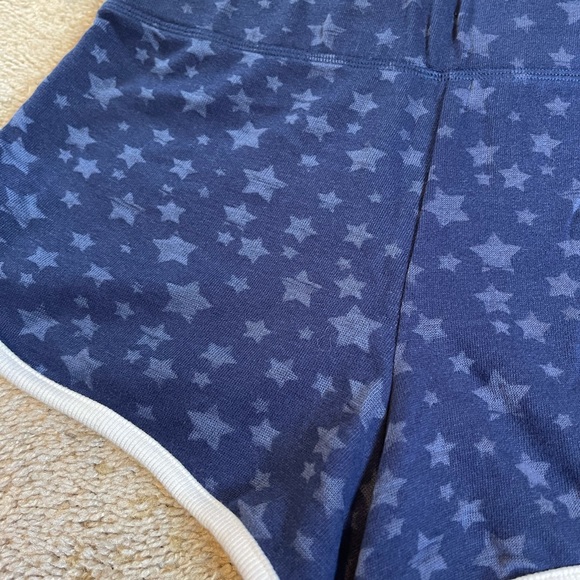 Victoria’s Secret shorts - Picture 5 of 7